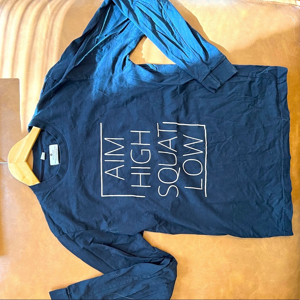 Long sleeve t-shirt